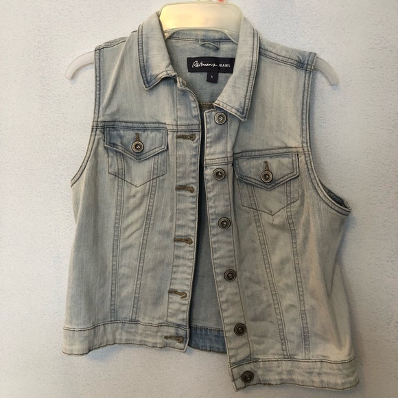Cute blue jean vest. Never worn, like new! Size: S. Brand: Reitmans Jeans - Picture 2 of 6